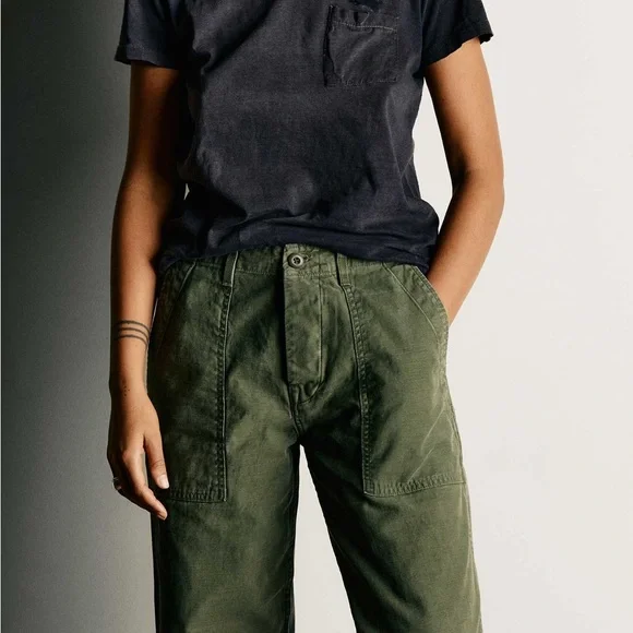 Imogene + Willie Blake Military Trouser in olive - Picture 15 of 15